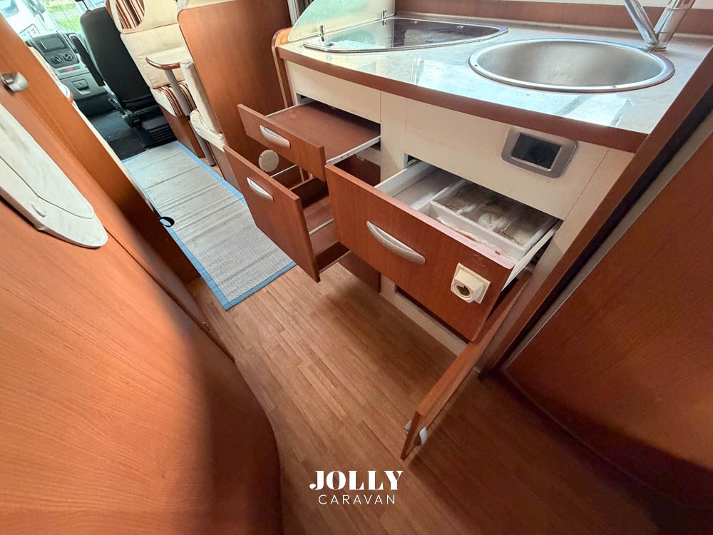 ELNAGH DUKE 57D - Camper Usato Padova Camper Usato Veneto - Jolly Caravan -07.jpg